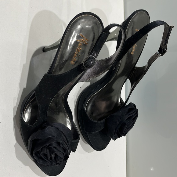 Marciano Platform Black open toe heels - Picture 4 of 6